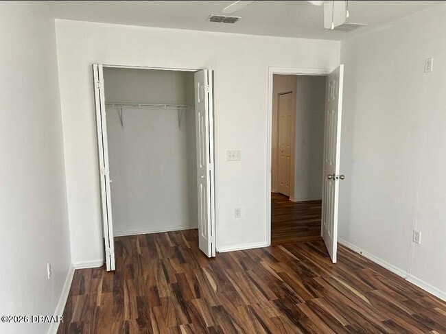 Building Photo - 313 Bayberry Lakes Blvd