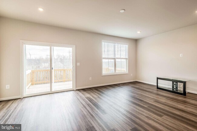 Building Photo - 7715 Harlow Cir