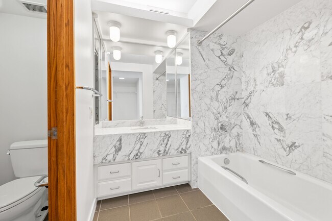 Building Photo - 1330 Ala Moana Blvd