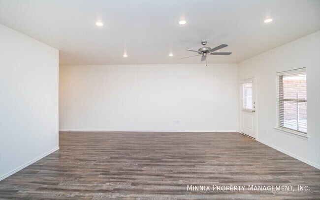 Building Photo - 6927 20th St