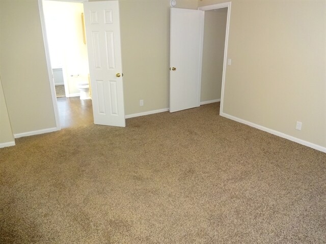 Building Photo - 1725 Jerusalem Dr