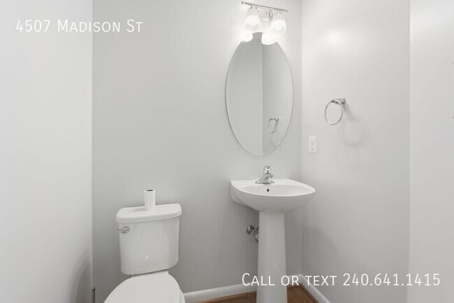 Building Photo - 4507 Madison St