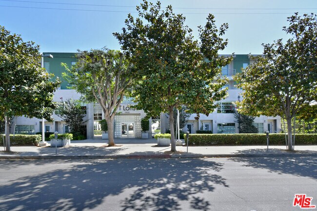 Building Photo - 11500 Tennessee Ave