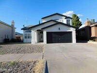 Building Photo - 5025 Ballinger Dr