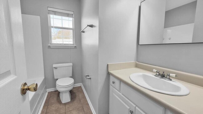 Building Photo - 3713 Mulligan Rd