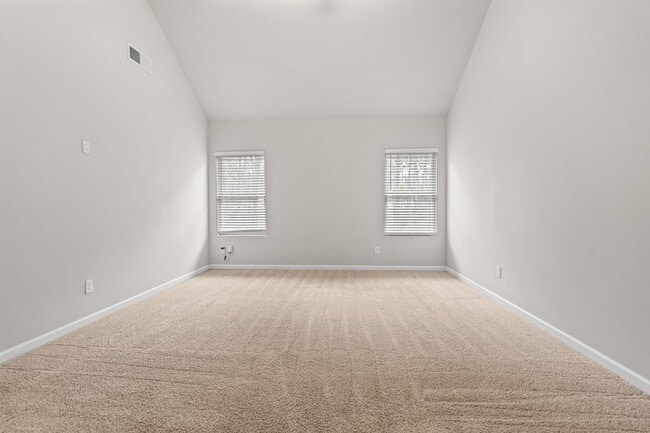 Building Photo - 3 Bedroom Townhome in Jonesboro!