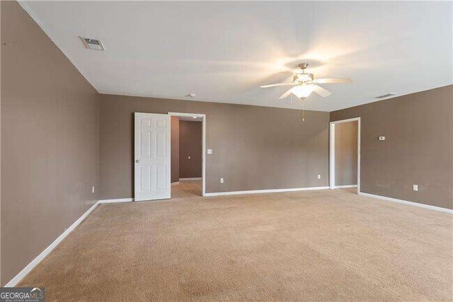 Building Photo - 177 Hollinger Way