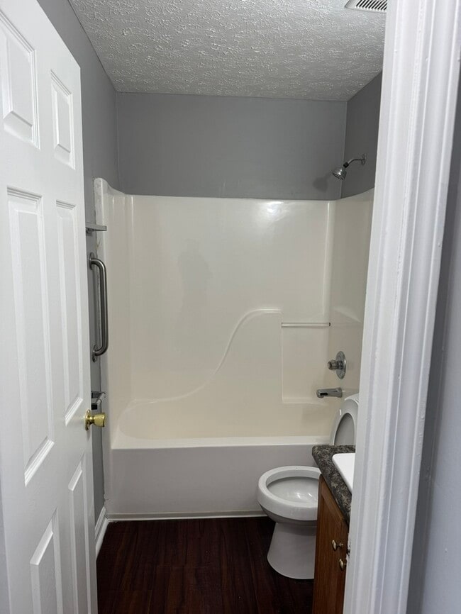 Building Photo - duplex
