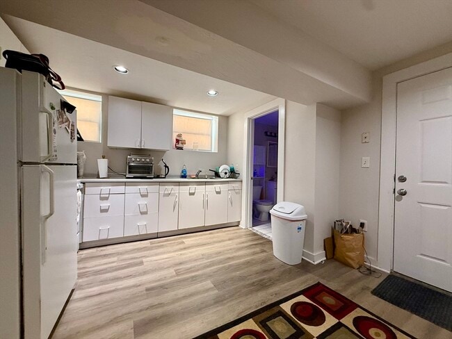 Building Photo - 11 John St