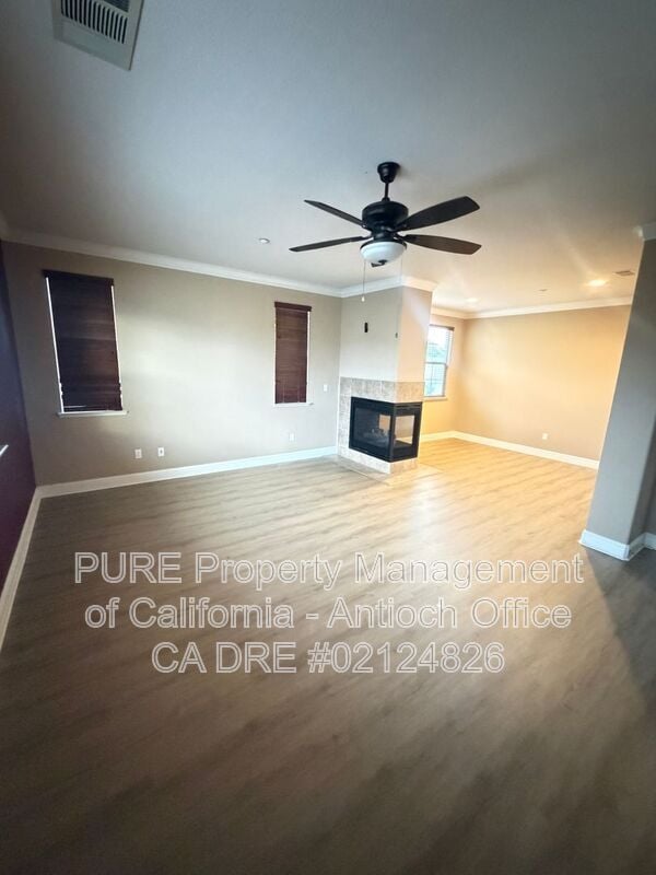 Building Photo - 80 Bottlebrush Ct