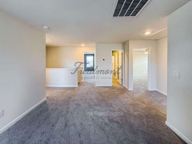 Building Photo - 322 Gammon Ln