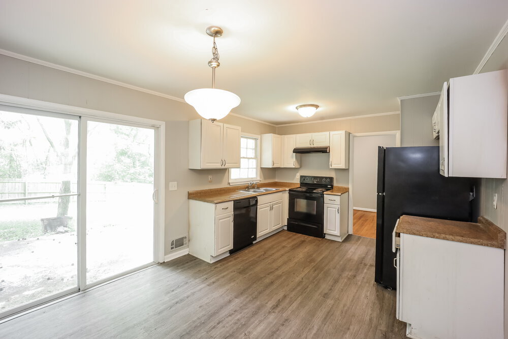 Building Photo - 3639 Telstar Dr