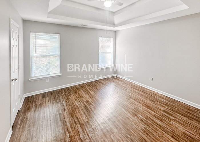 Building Photo - 6290 Shell Dr SW