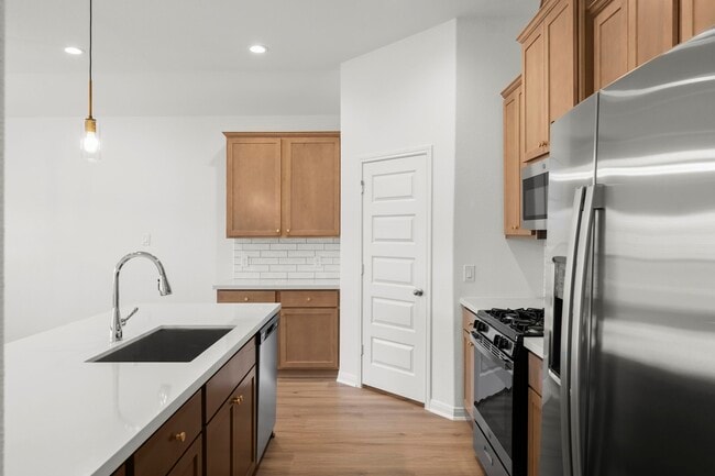 Building Photo - 11820 Whirlaway Dr