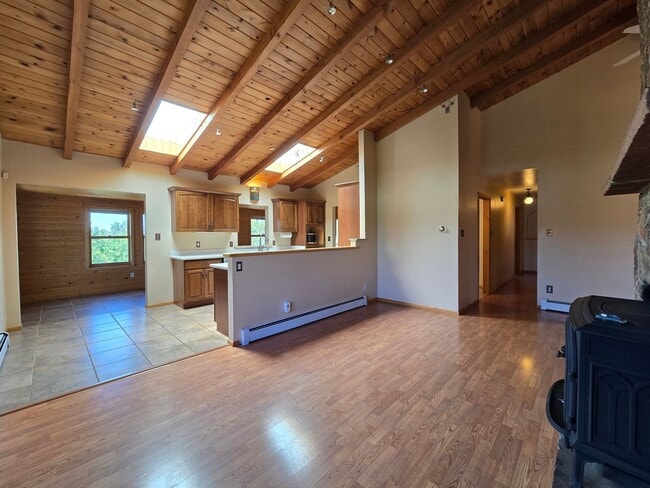 Building Photo - 166 Galisteo Ln