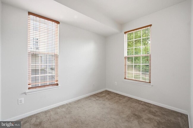 Building Photo - 14158 Cannondale Way