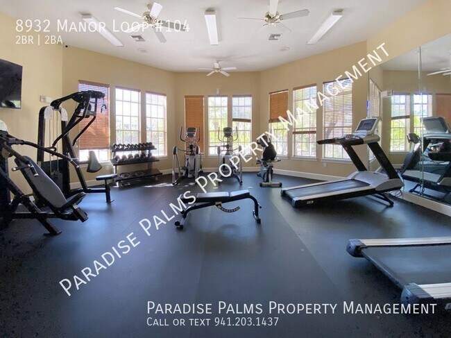 Building Photo - 8932 Manor Loop