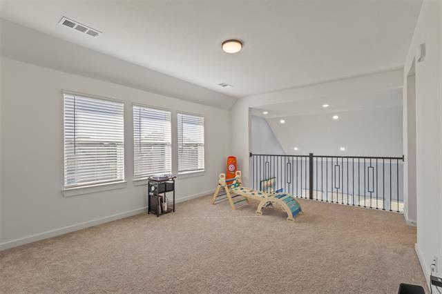 Building Photo - 5009 Duck Cv Cir