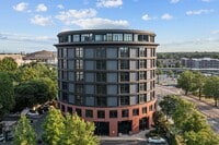 Building Photo - 415 St Pauls Blvd