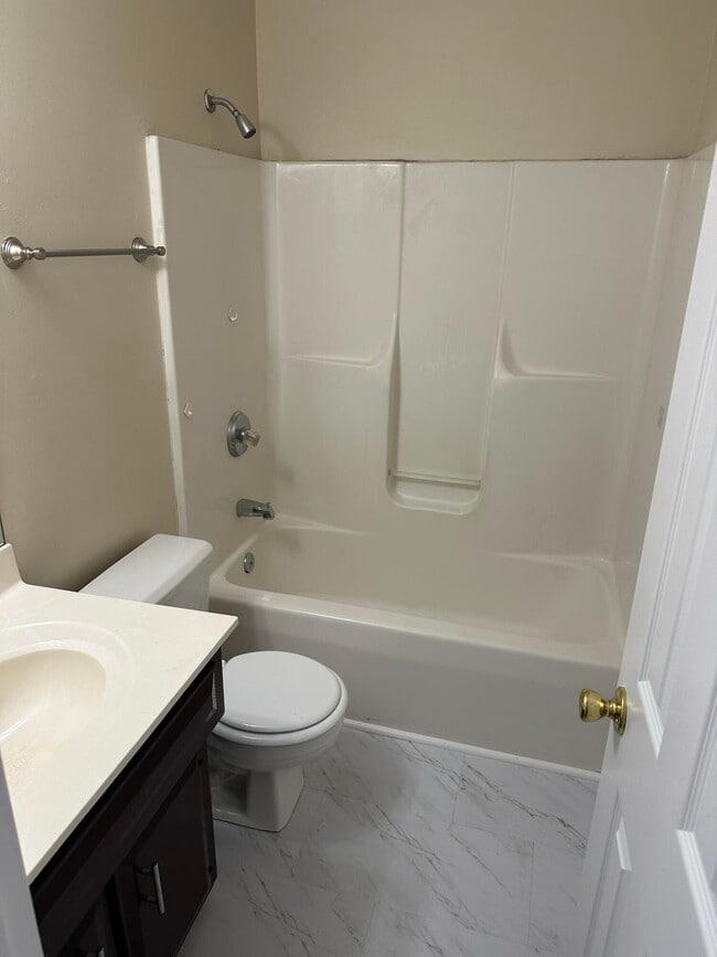 Building Photo - 1021 Excel Ct