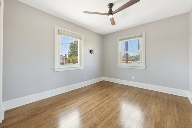 Building Photo - 3447 Goldfinch St