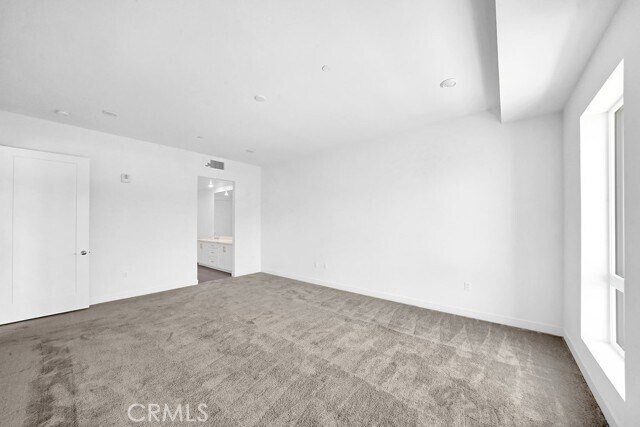 Building Photo - 1307 Rivington
