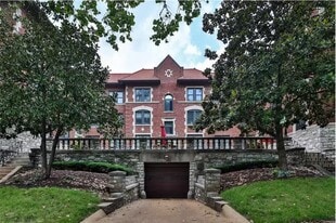 Building Photo - 7515 Buckingham Dr