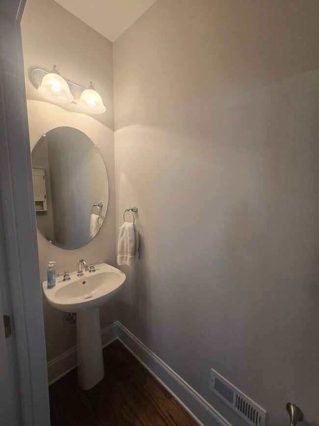 Building Photo - Brier Creek Country Club - Furnished Home