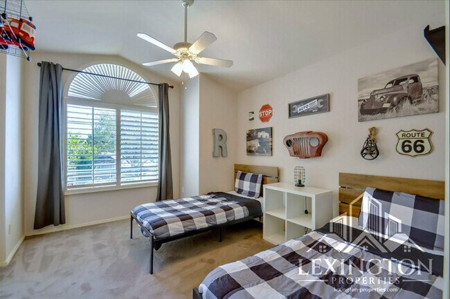 Building Photo - Gorgeous, 4BD/3BA, Home in Esteemed Laguna Neighborhood, Elk Grove, near Kloss Park!