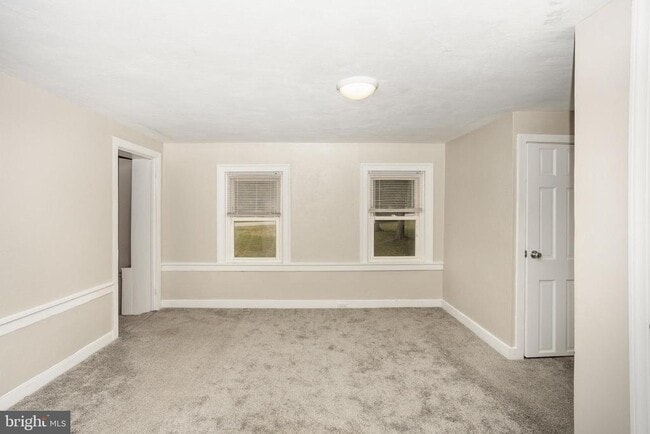 Building Photo - 536 Lewisberry Rd