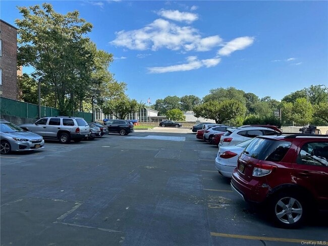 Building Photo - 1523 Central Park Ave