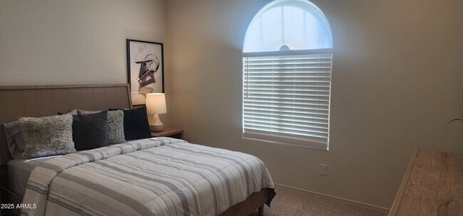 Building Photo - 26704 W McRae Dr