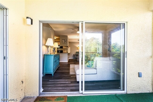 Building Photo - 6361 Aragon Way