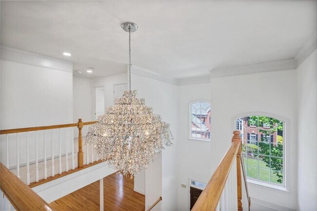 Building Photo - 2024 Wrights Mill Cir NE