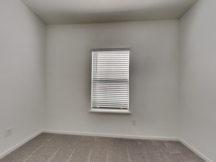 Building Photo - 9010 Latigo Ln