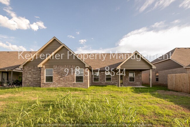 Building Photo - BRAND NEW 4 BEDROOM SIMMONS HOME IN BIXBY!!!