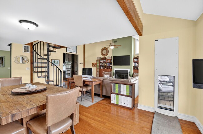 Building Photo - 13074 La Mirada Cir