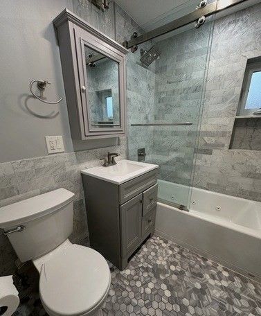 Building Photo - 7225 E Prairie Rd