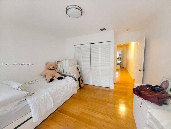 Building Photo - 9801 NW 45th Ln