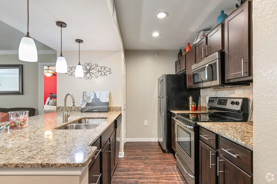 Primary Photo - Summit Ridge Apartments