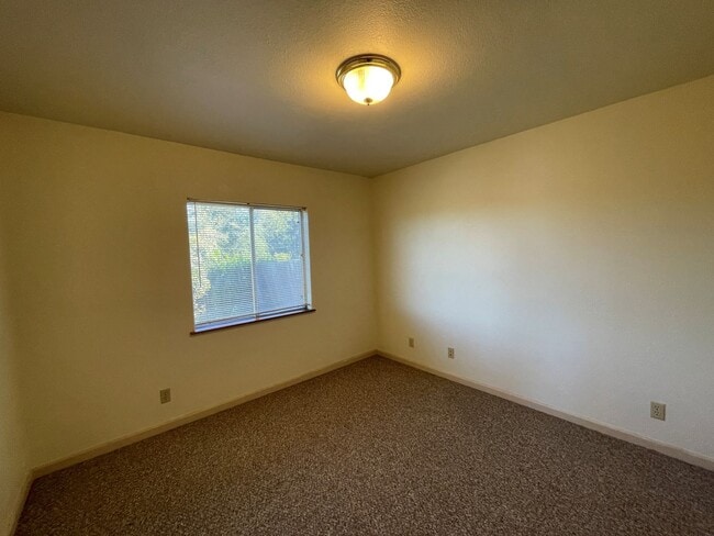 Building Photo - Charming 2-Bedroom Detached ADU in Myrtle ...