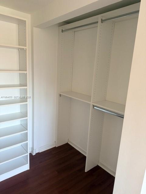 Building Photo - 19501 W Country Club Dr