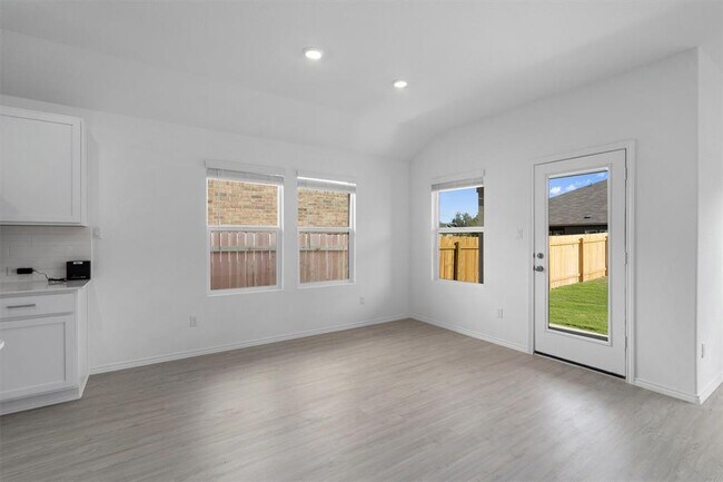 Building Photo - 138 Arbordale St