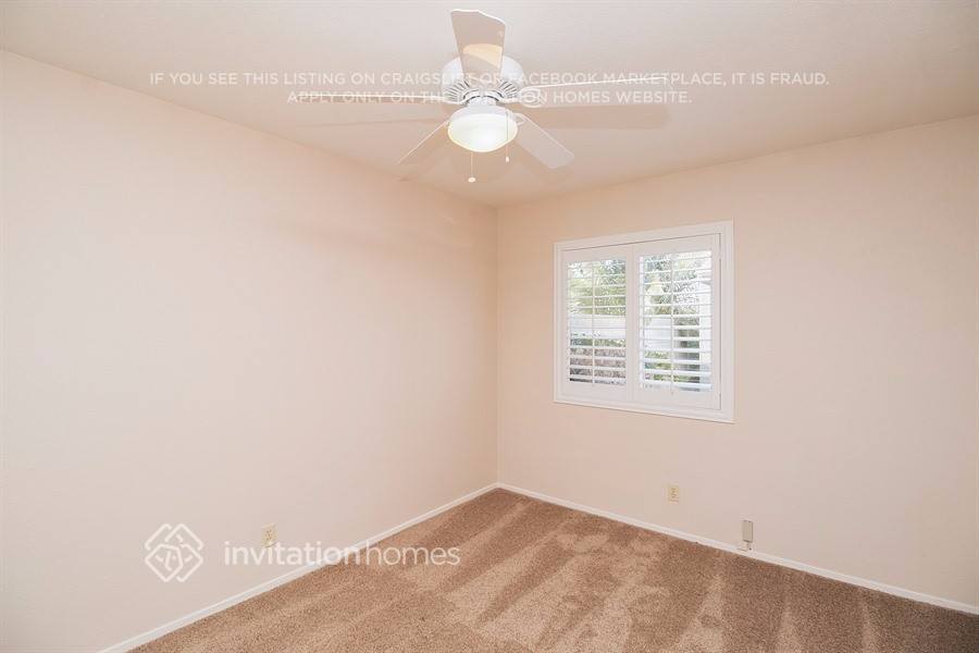 Building Photo - 2116 Running River Rd