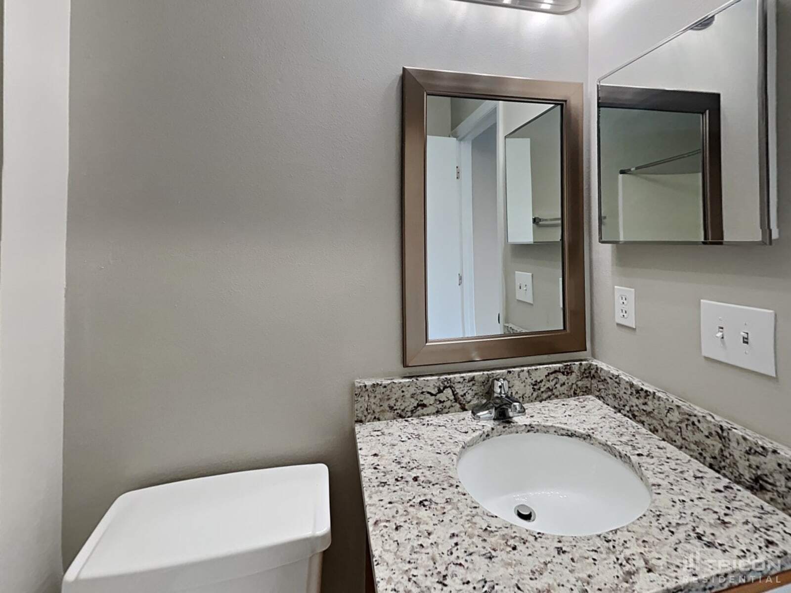 Building Photo - 228 Danville Dr