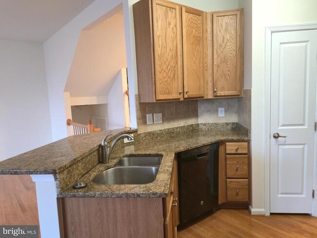 Building Photo - 1309 Madison Ln