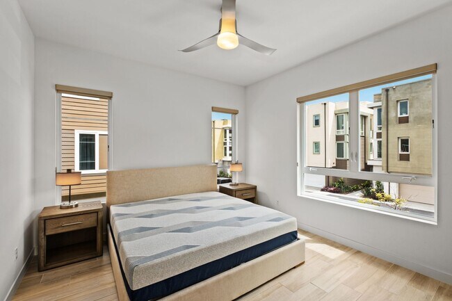 Building Photo - Light and Bright Home in Dana Point Near Doheny Beach!