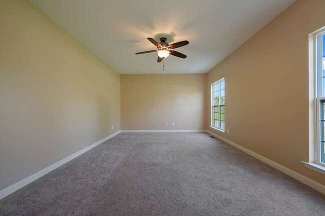 Building Photo - 463 Quail Landing Cir