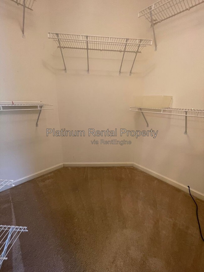 Building Photo - 720 Treadstone Ct