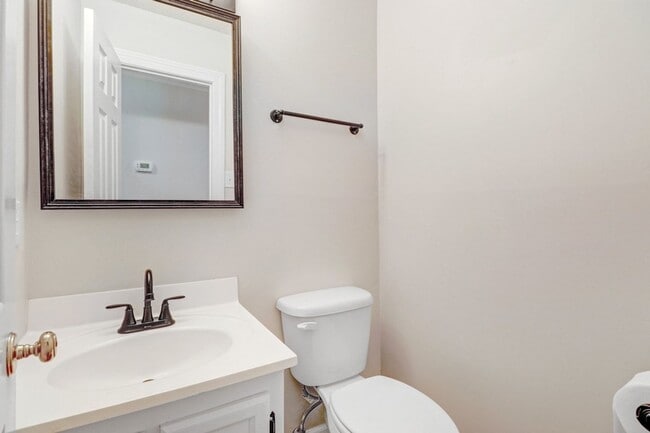 Building Photo - CHARMING 2-STORY BRICK HOME *Excellent Goldsboro Location* Lawn Care Included!